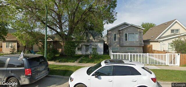Photo of 481 Bowman Avenue in Winnipeg, Manitoba