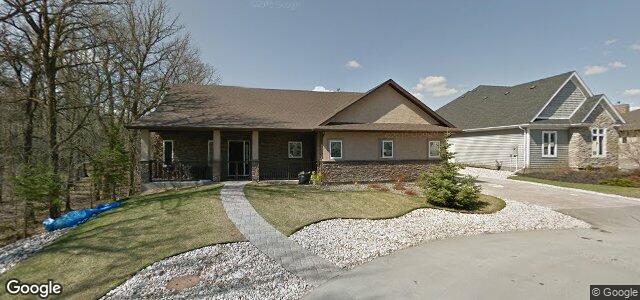 38 Victor Pleshko Place（加拿大曼尼托巴省温尼伯市）房屋照片