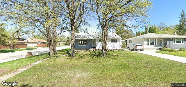 102 Riley Crescent（加拿大曼尼托巴省温尼伯市）房屋照片