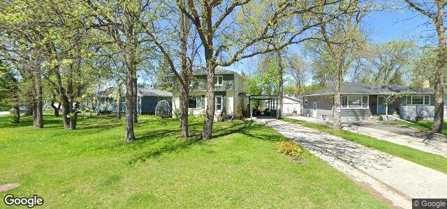 124 Riley Crescent（加拿大曼尼托巴省温尼伯市）房屋照片