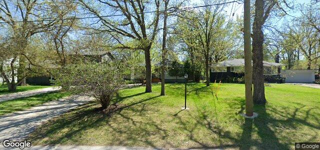 129 Riley Crescent（加拿大曼尼托巴省温尼伯市）房屋照片