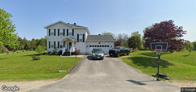 132 Riley Crescent（加拿大曼尼托巴省温尼伯市）房屋照片