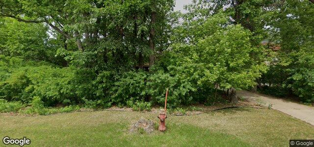 735 South Drive（加拿大曼尼托巴省温尼伯市）房屋照片