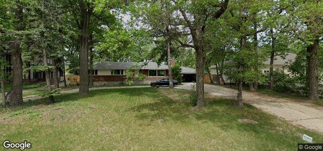 745 South Drive（加拿大曼尼托巴省温尼伯市）房屋照片