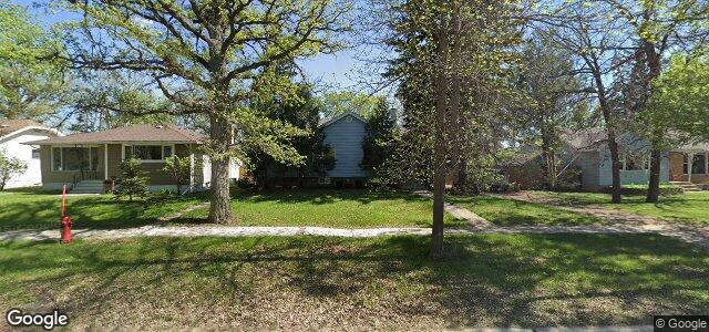 914 Oakenwald Avenue（加拿大曼尼托巴省温尼伯市）房屋照片