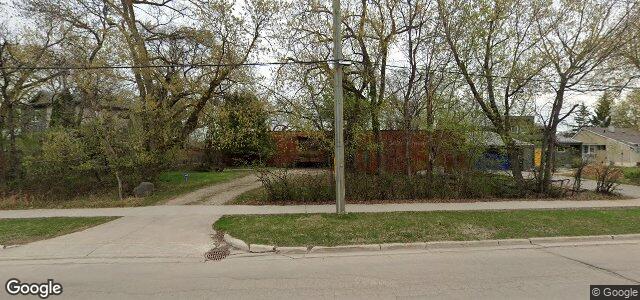 916 Crescent Drive（加拿大曼尼托巴省温尼伯市）房屋照片