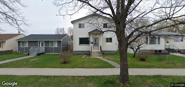 Larawan ng 974 Crescent Drive sa Winnipeg, Manitoba