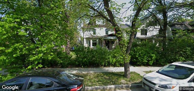 1017 Grosvenor Avenue（加拿大曼尼托巴省温尼伯市）房屋照片