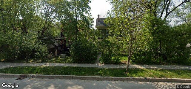 1028 Grosvenor Avenue（加拿大曼尼托巴省温尼伯市）房屋照片