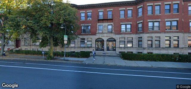 Photo of 243 Harvard Avenue in Winnipeg, Manitoba