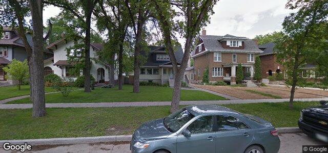 Larawan ng 293 Yale Avenue sa Winnipeg, Manitoba