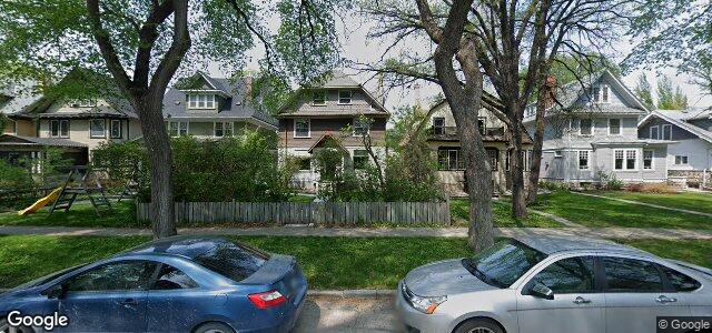 971 Mcmillan Avenue（加拿大曼尼托巴省温尼伯市）房屋照片