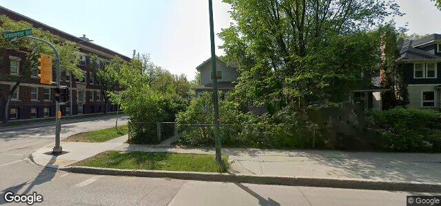 Larawan ng 986 Grosvenor Avenue sa Winnipeg, Manitoba