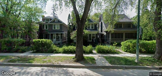 990 Grosvenor Avenue（加拿大曼尼托巴省温尼伯市）房屋照片