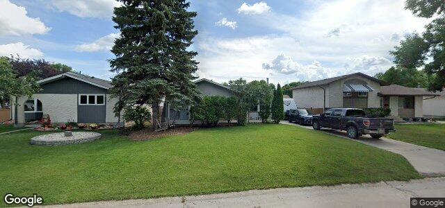 102 Nemy Crescent（加拿大曼尼托巴省温尼伯市）房屋照片