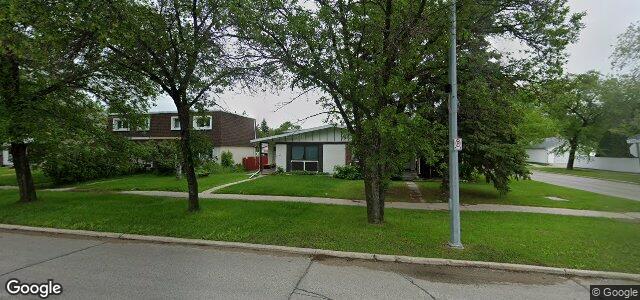 1043 Cavalier Drive（加拿大曼尼托巴省温尼伯市）房屋照片