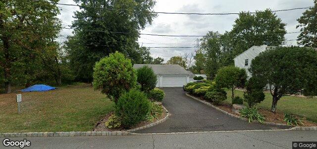 105 Normandy Drive（加拿大曼尼托巴省温尼伯市）房屋照片