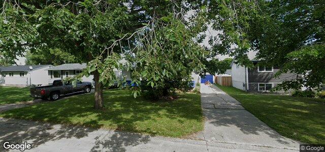 11 Nemy Crescent（加拿大曼尼托巴省温尼伯市）房屋照片