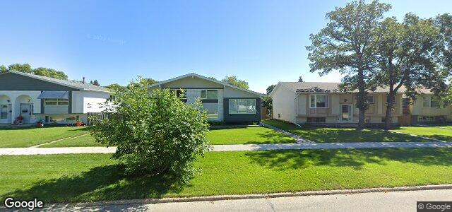 1127 Buchanan Boulevard（加拿大曼尼托巴省温尼伯市）房屋照片