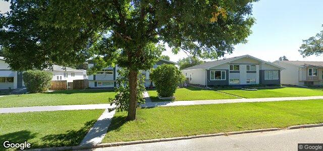 Photo of 1133 Buchanan Boulevard in Winnipeg, Manitoba