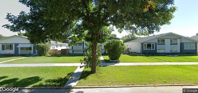 1135 Buchanan Boulevard（加拿大曼尼托巴省温尼伯市）房屋照片