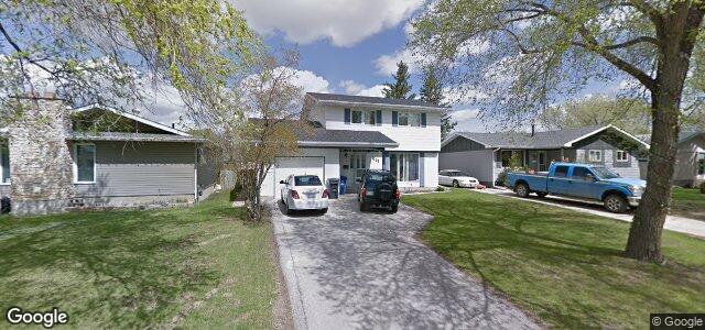 1161 Crestview Park Drive（加拿大曼尼托巴省温尼伯市）房屋照片