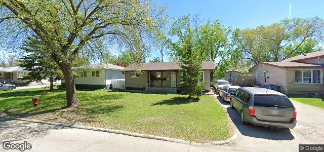 118 Fairlane Avenue（加拿大曼尼托巴省温尼伯市）房屋照片