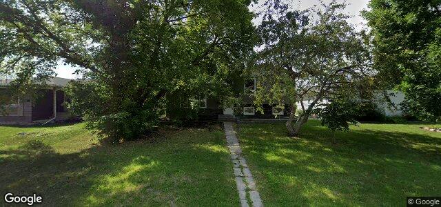 128 Risbey Crescent（加拿大曼尼托巴省温尼伯市）房屋照片