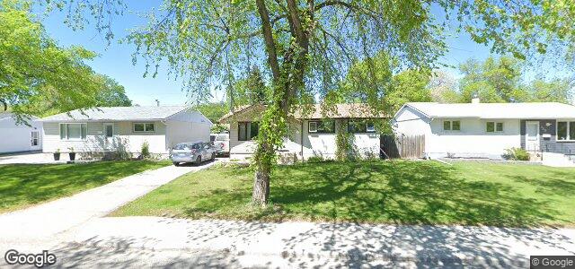 129 Fairlane Avenue（加拿大曼尼托巴省温尼伯市）房屋照片