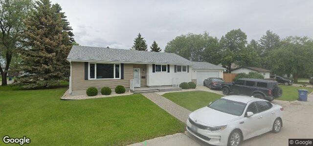 129 Rogan Drive（加拿大曼尼托巴省温尼伯市）房屋照片