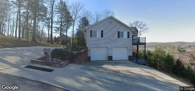 Photo of 135 Lake Ridge Road in Winnipeg, Manitoba