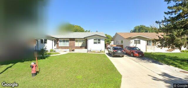 142 Corbett Drive（加拿大曼尼托巴省温尼伯市）房屋照片