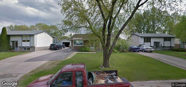 18 Mackie Bay（加拿大曼尼托巴省温尼伯市）房屋照片