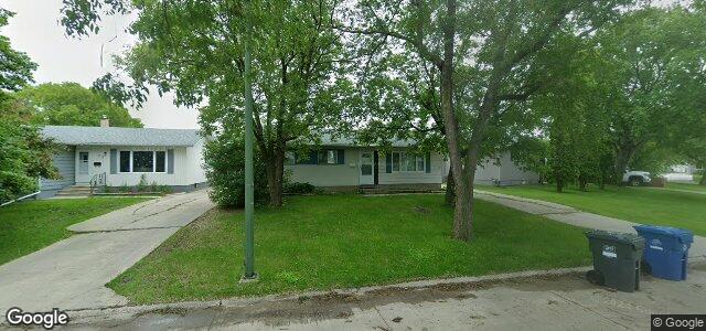 19 Bissett Crescent（加拿大曼尼托巴省温尼伯市）房屋照片