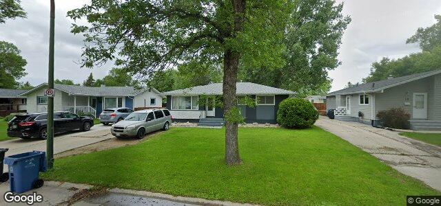 23 Hedges Bay（加拿大曼尼托巴省温尼伯市）房屋照片