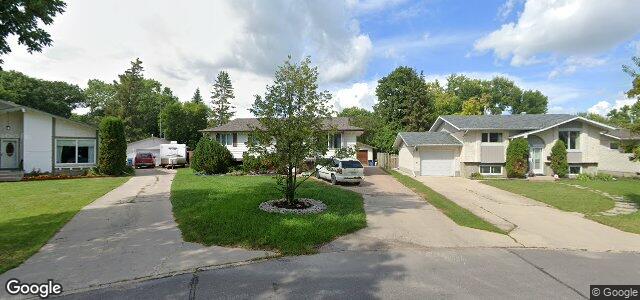 Photo of 23 Sabine Crescent in Winnipeg, Manitoba