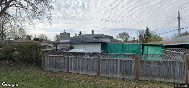 241 Bancroft Bay（加拿大曼尼托巴省温尼伯市）房屋照片