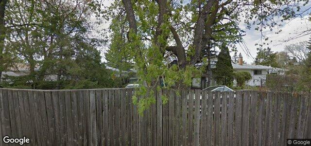 242 Bancroft Bay（加拿大曼尼托巴省温尼伯市）房屋照片