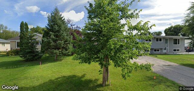 26 Voyageur Avenue（加拿大曼尼托巴省温尼伯市）房屋照片