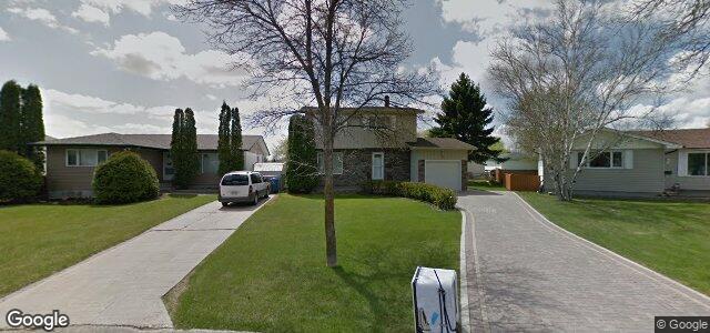 27 Makinak Bay（加拿大曼尼托巴省温尼伯市）房屋照片