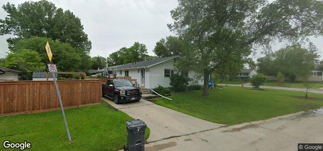 31 Hedges Bay（加拿大曼尼托巴省温尼伯市）房屋照片