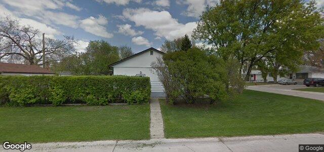 327 Hillary Bay（加拿大曼尼托巴省温尼伯市）房屋照片