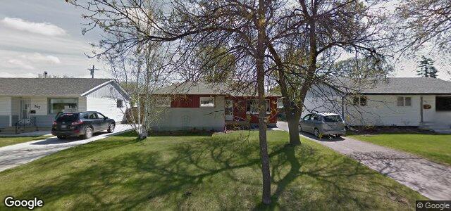 Photo of 349 Highcliff Bay in Winnipeg, Manitoba