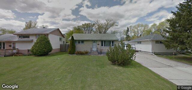 371 Hillary Crescent（加拿大曼尼托巴省温尼伯市）房屋照片