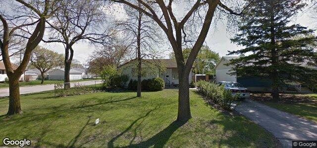 384 Highcliff Bay（加拿大曼尼托巴省温尼伯市）房屋照片