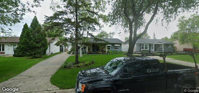 39 Bissett Crescent（加拿大曼尼托巴省温尼伯市）房屋照片