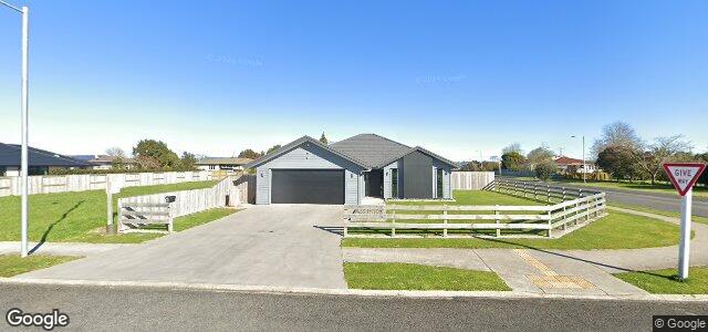 39 Costello Drive（加拿大曼尼托巴省温尼伯市）房屋照片