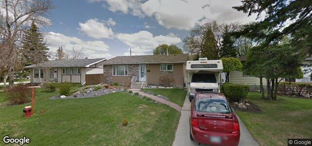 423 Hillary Crescent（加拿大曼尼托巴省温尼伯市）房屋照片