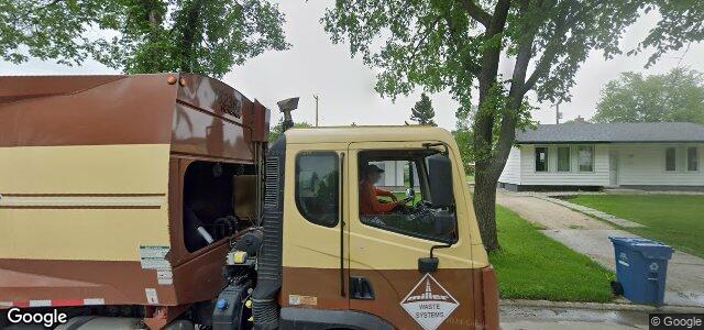 46 Costello Drive（加拿大曼尼托巴省温尼伯市）房屋照片