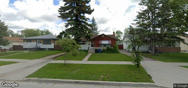 Photo of 635 Buchanan Boulevard in Winnipeg, Manitoba
